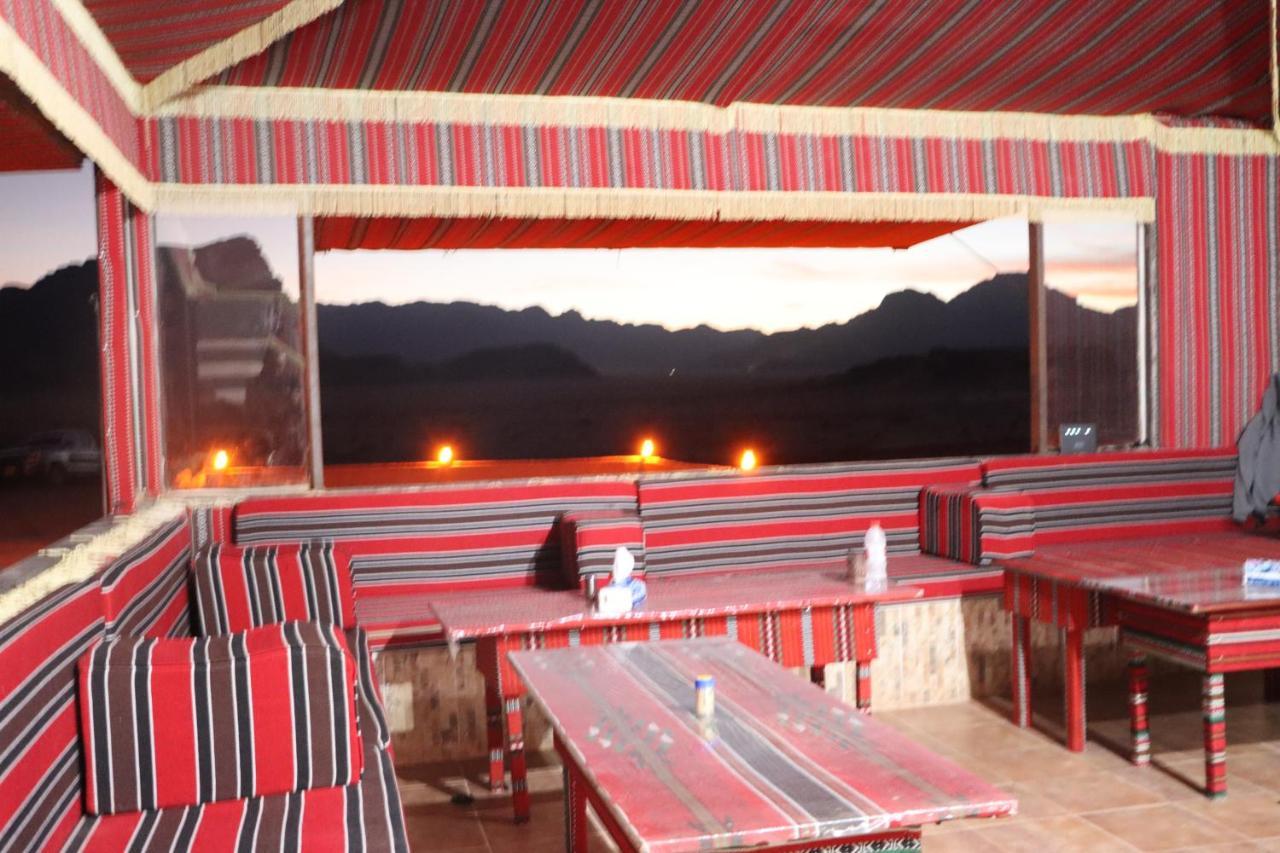 Wadi Rum Legend Camp Ngoại thất bức ảnh