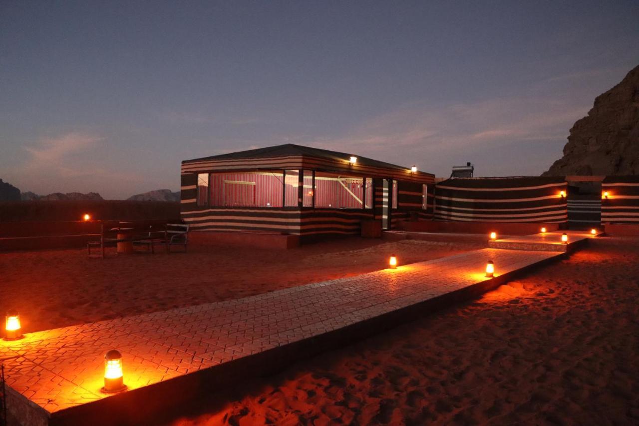 Wadi Rum Legend Camp Ngoại thất bức ảnh