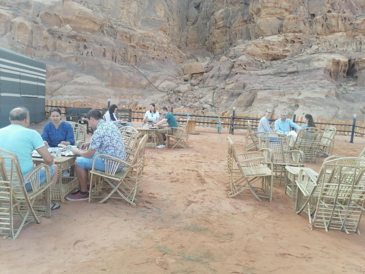 Wadi Rum Legend Camp Ngoại thất bức ảnh