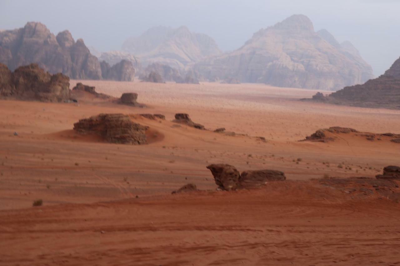 Wadi Rum Legend Camp Ngoại thất bức ảnh