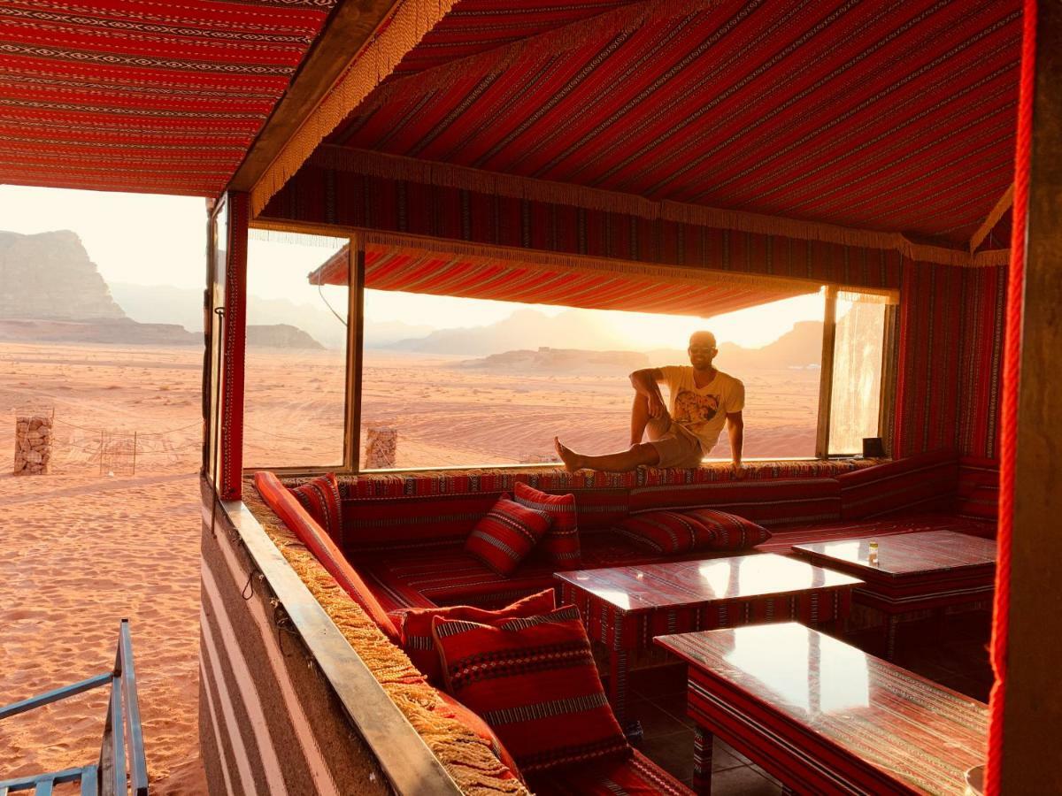 Wadi Rum Legend Camp Ngoại thất bức ảnh