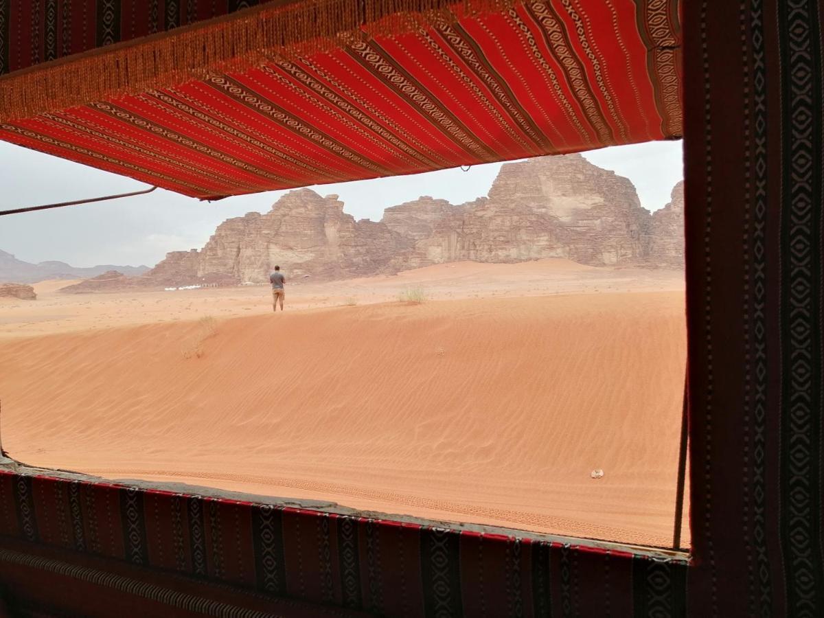 Wadi Rum Legend Camp Ngoại thất bức ảnh