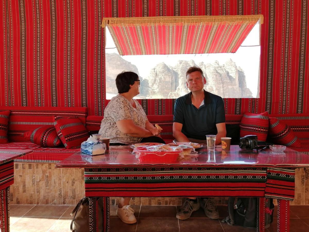 Wadi Rum Legend Camp Ngoại thất bức ảnh